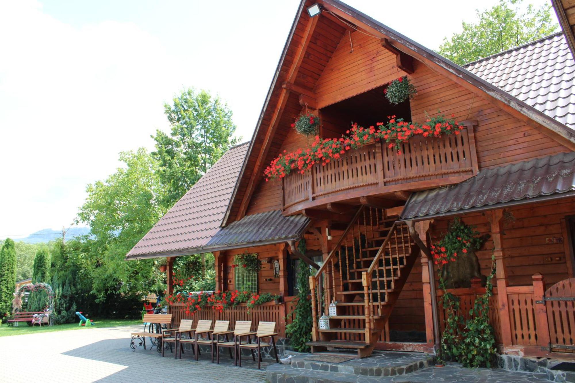 Hotel Complex Pastravul Sapanta Săpînţa Exterior foto