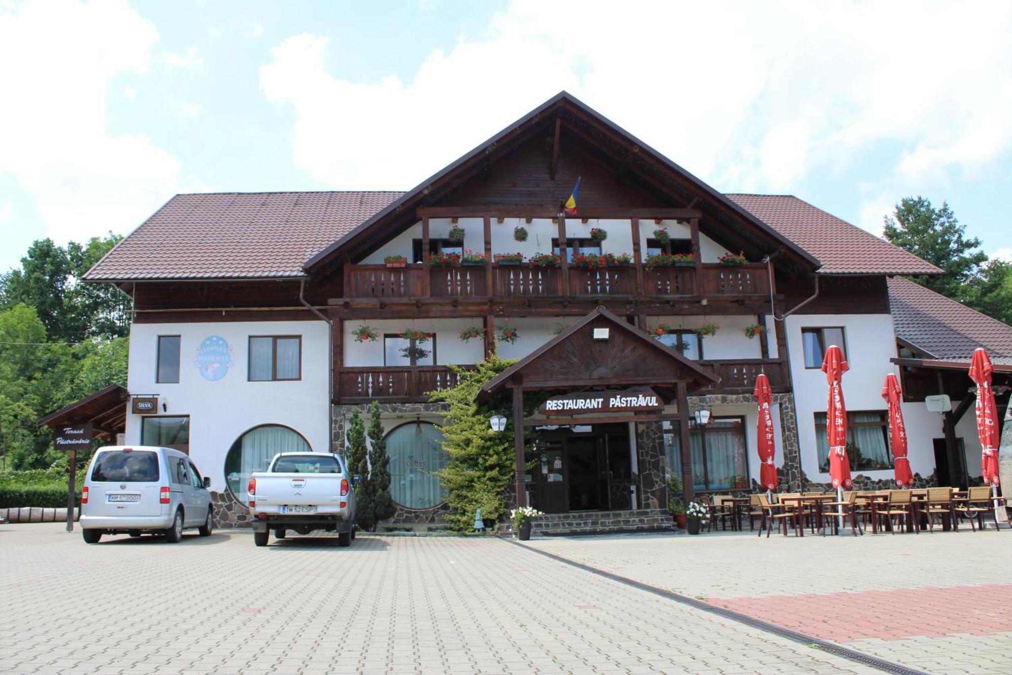 Hotel Complex Pastravul Sapanta Săpînţa Exterior foto